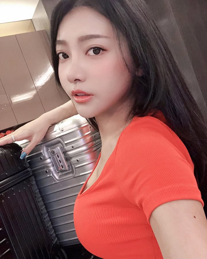 霍萱Iris Huo