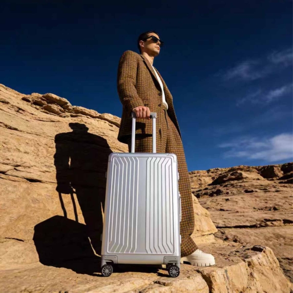 Aegis-26 AEGIS 鋁鎂合金行李箱 對開式 經典箱